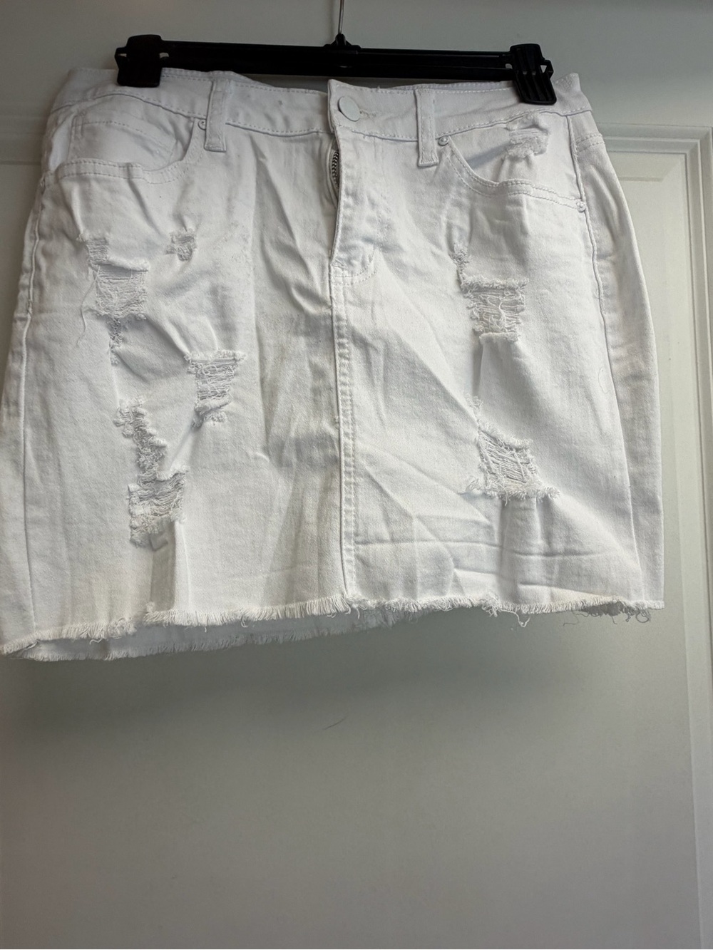 Wax Jean White Distressed Mini Skirt